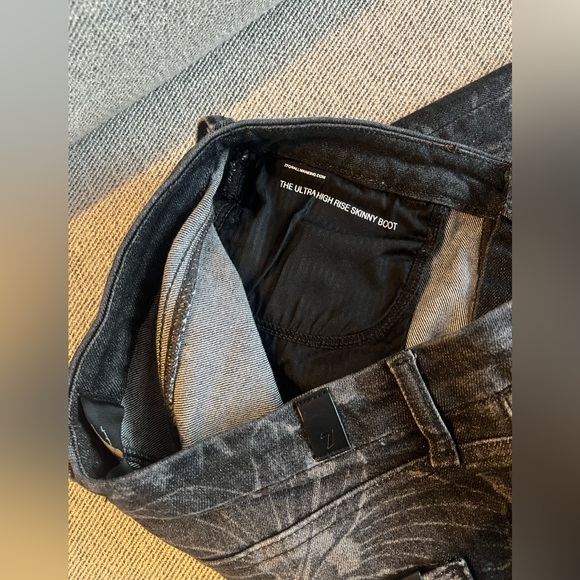 7 For All Mankind high raise bootcut jeans - Picture 6 of 7